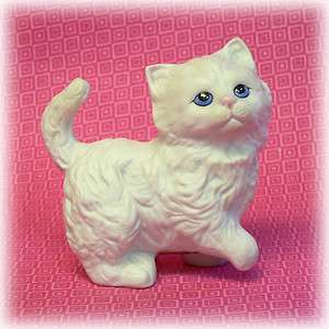 Home Interior HOMCO White Cat Figurine kitty  