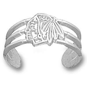  Chicago Blackhawks NHL Head Logo Toe Ring (Silver) Sports 