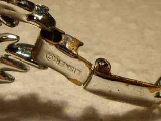 Vintage Signed LISNER Silver Tone LEAF Bracelet 7 x 1  