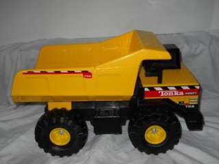 TONKA hasbro 1999 DUMP TRUCK Great Gift or Collectable MIGHTY 768 