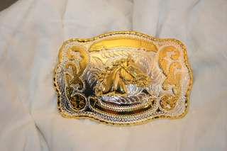 Horse Head Western Cowboy Belt Buckle Silver and Gold Tone Metal 