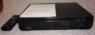This is the Sony VHS Video Cassette Recorder SLV 700HF sold by bernai 