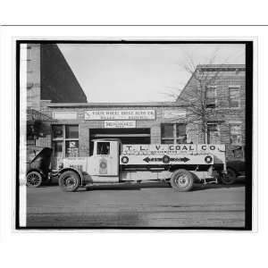  Print (L): Four Wheel Drive Auto Co. T.L.V. Coal truck: Home & Kitchen